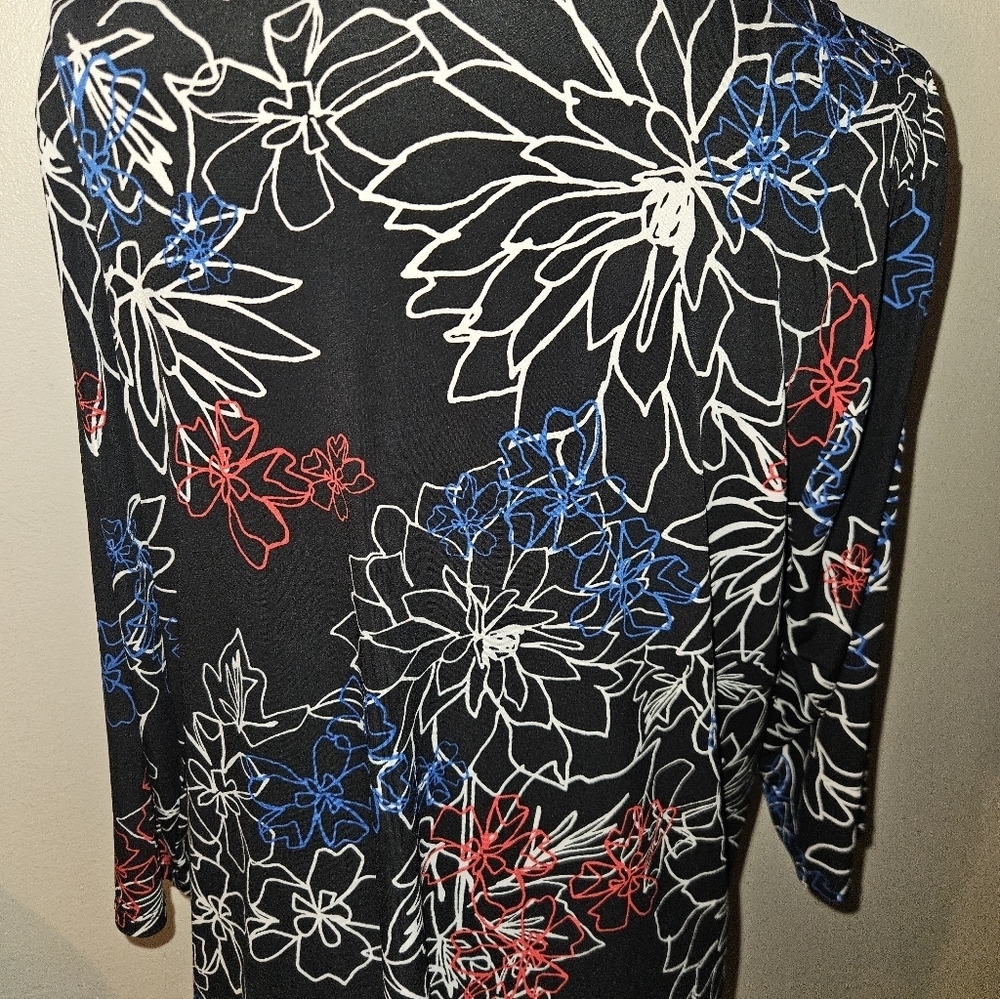 Vince Camuto Womans 3/4 Sleeve Floral Print Blouse Size 1x - Picture 8 of 10